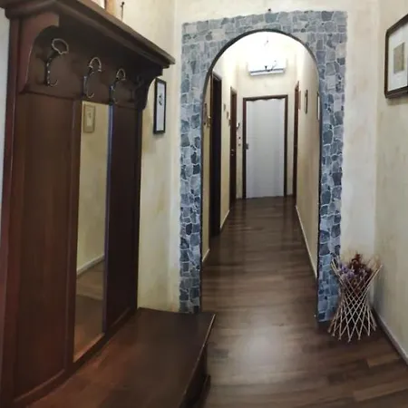 Tramonto Rosso Апартаменты *